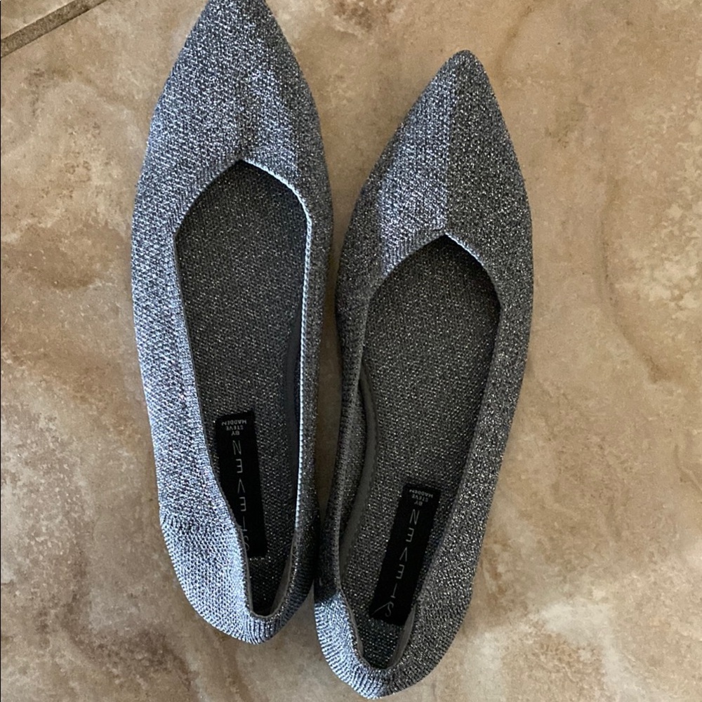 Nine West Women's Grey Flats